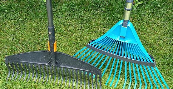 Gardena bladhark versus Fiskars